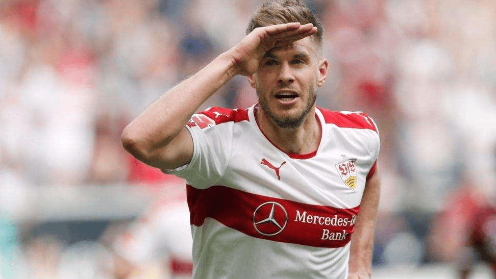 爱游戏网站 -今夜斯图加特调整名单以备欧冠；临场应变环节打磨；球迷炸锅；心理建设被强调的简单介绍